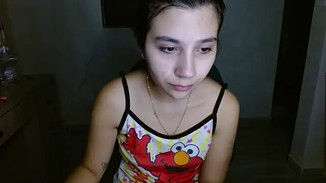 mia  lopez  online show from June 2026 03:48:02 AM