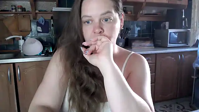 Snapshot of uliastar chatting on July 2026 05:03:02 AM uliastar online show from July 2026 05:03:02 AM