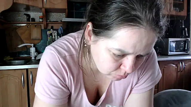 uliastar online show from February 2026 07:38:02 AM