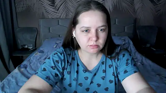 uliastar online show from February 2026 07:08:01 AM