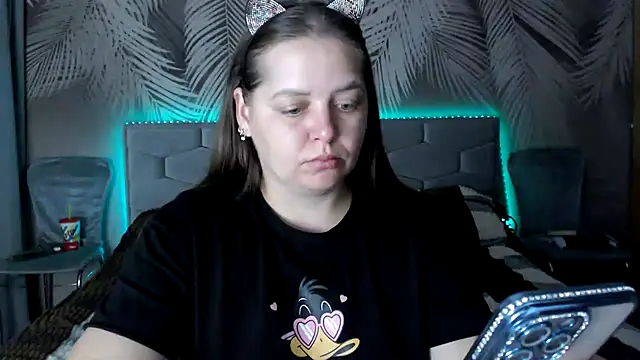 uliastar online show from September 2025 06:13:01 AM