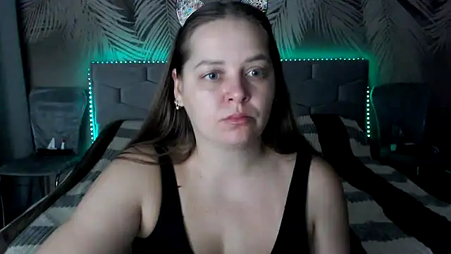 Snapshot of uliastar chatting on October 2025 07:17:02 AM uliastar online show from October 2025 07:17:02 AM