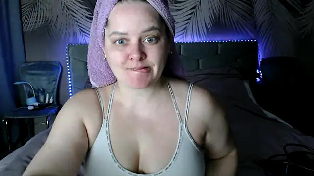 uliastar online show from March 2026 08:11:02 AM