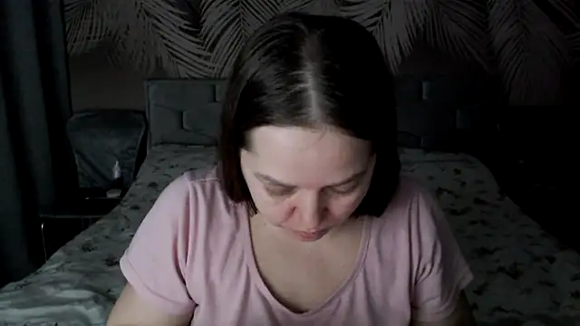 uliastar online show from February 2026 08:24:02 AM