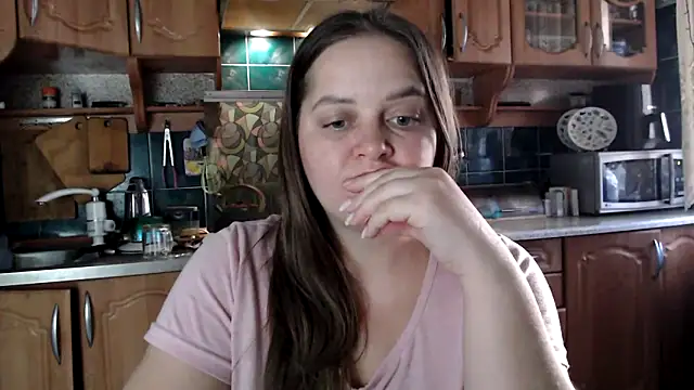 uliastar online show from September 2025 06:09:01 AM