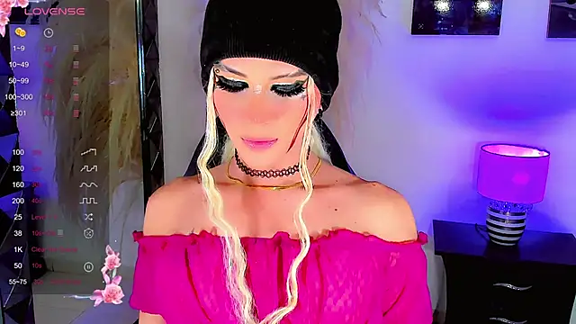 harrleyhott21 online show from February 2025 01:49:02 PM