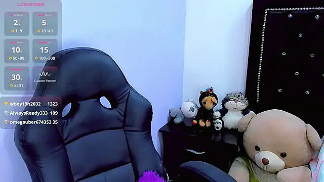 harrleyhott21 online show from March 2025 07:49:02 AM