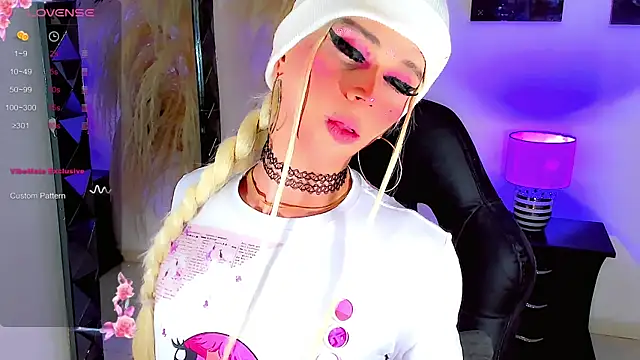 harrleyhott21 online show from February 2025 02:57:01 PM