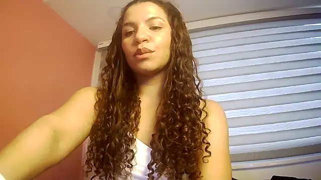 gatubelahot online show from May 2026 08:18:02 PM