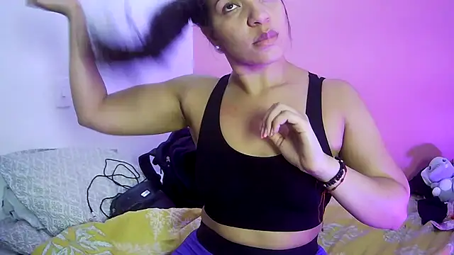 gatubelahot online show from February 2026 03:06:01 AM