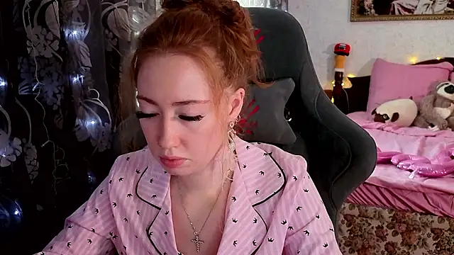 TinaBrook online show from February 2026 05:40:01 AM