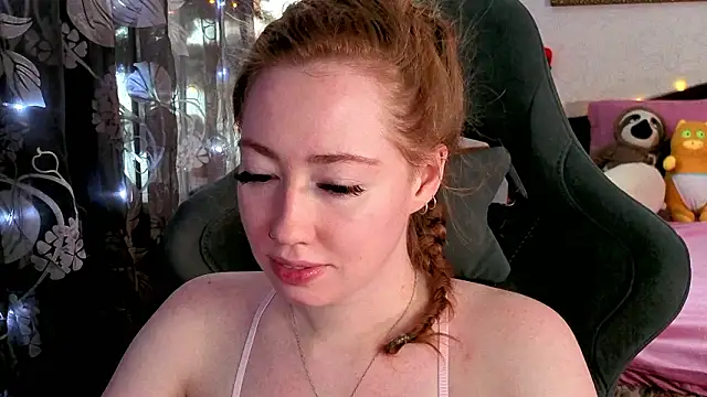 TinaBrook online show from February 2026 04:35:01 AM