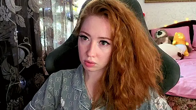 TinaBrook online show from February 2026 06:19:02 AM