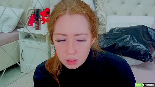 Snapshot of TinaBrook chatting on November 2025 03:09:02 AM TinaBrook online show from November 2025 03:09:02 AM