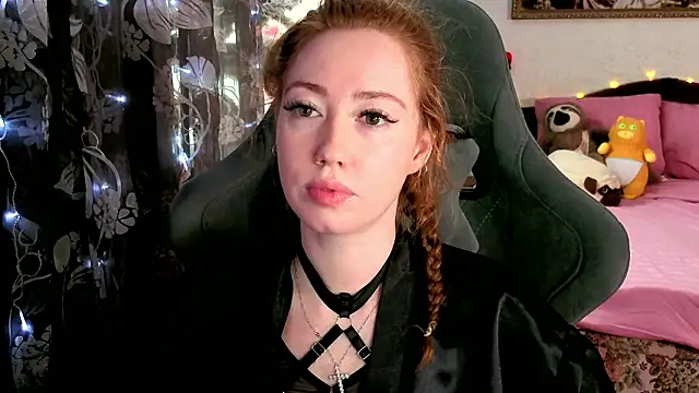 TinaBrook online show from March 2026 04:52:02 AM