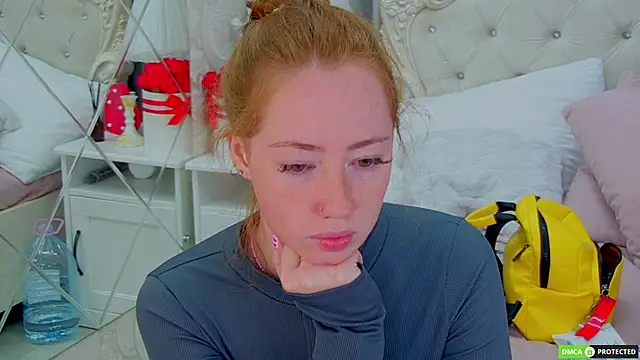 TinaBrook online show from September 2025 03:50:01 AM