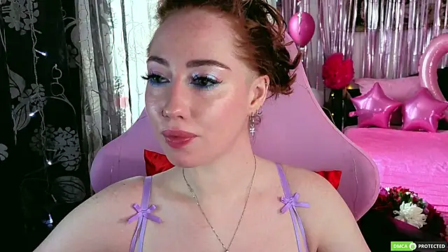 Snapshot of TinaBrook chatting on June 2026 05:26:02 AM TinaBrook online show from June 2026 05:26:02 AM