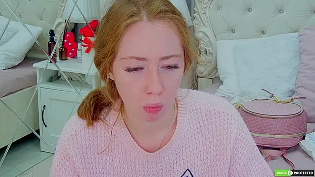 Snapshot of TinaBrook chatting on November 2025 03:54:01 AM TinaBrook online show from November 2025 03:54:01 AM