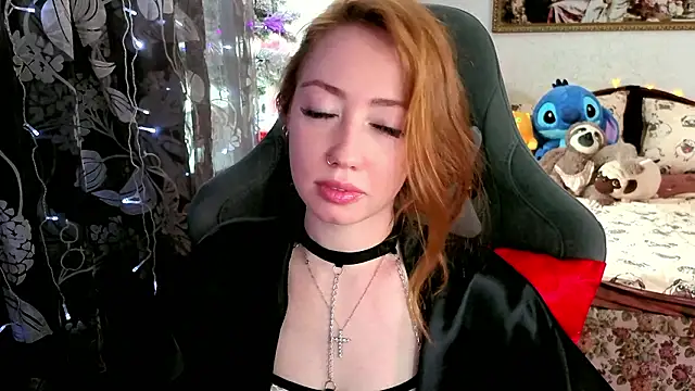 TinaBrook online show from March 2026 04:50:02 AM