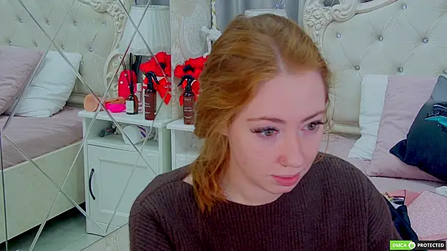 Snapshot of TinaBrook chatting on November 2025 03:34:02 AM TinaBrook online show from November 2025 03:34:02 AM