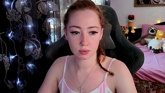 TinaBrook online show from February 2026 04:32:01 AM