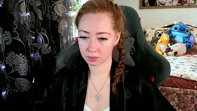 TinaBrook online show from March 2026 04:45:01 AM