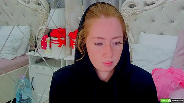 TinaBrook online show from September 2025 04:22:01 AM
