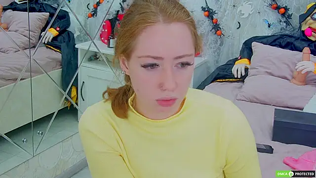 Snapshot of TinaBrook chatting on October 2025 03:40:02 AM TinaBrook online show from October 2025 03:40:02 AM