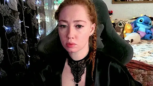 TinaBrook online show from March 2026 04:42:01 AM