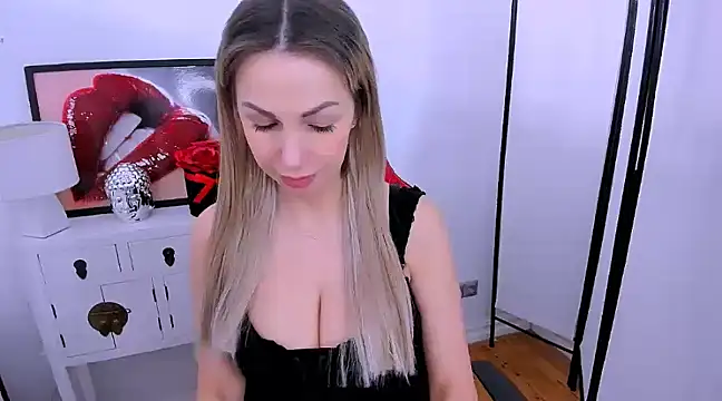 PamelaFlowers online show from March 2025 08:17:01 AM