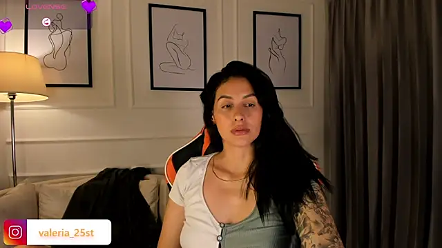 valeriia25  online show from March 2025 01:53:02 AM