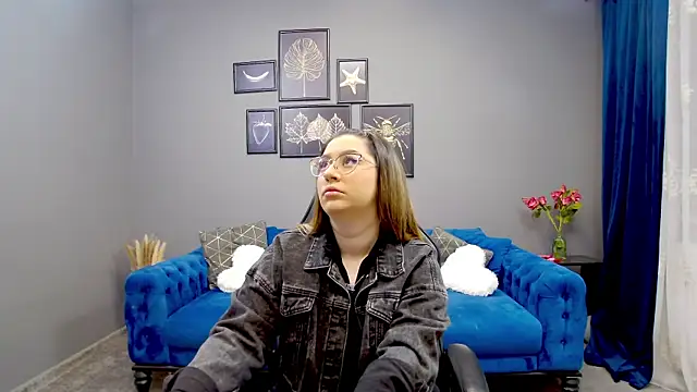 Snapshot of Katewalker_ chatting on February 2025 05:58:01 PM Katewalker online show from February 2025 05:58:01 PM