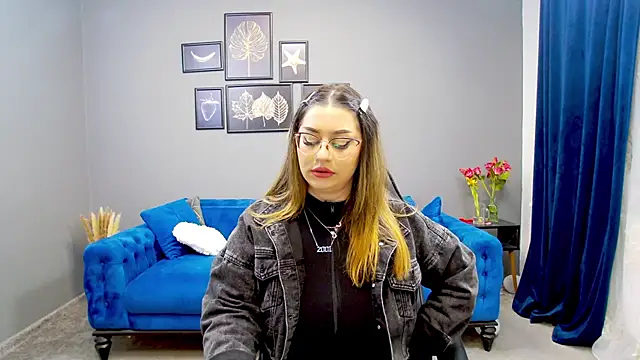 Snapshot of Katewalker_ chatting on March 2025 06:09:01 PM Katewalker online show from March 2025 06:09:01 PM