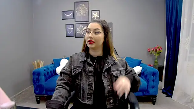 Snapshot of Katewalker_ chatting on March 2025 06:03:02 PM Katewalker online show from March 2025 06:03:02 PM