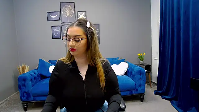 Snapshot of Katewalker_ chatting on February 2025 06:13:02 PM Katewalker online show from February 2025 06:13:02 PM