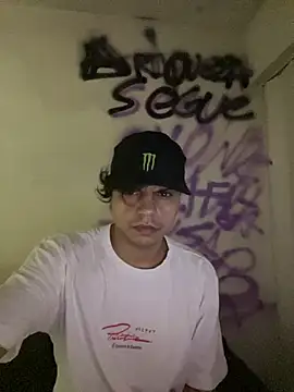 Magosupreme online show from February 2026 01:05:02 AM