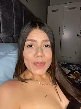 martina contreras online show from April 2026 04:15:01 AM