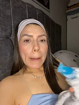 martina contreras online show from April 2026 04:03:01 AM