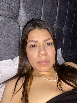 martina contreras online show from November 2025 02:10:02 PM