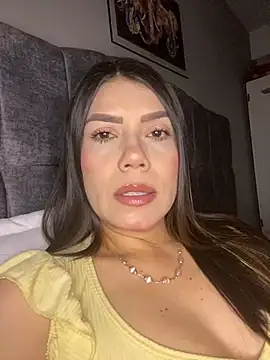 martina contreras online show from June 2026 05:35:01 AM