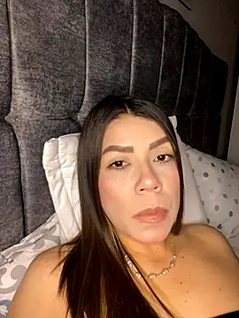 martina contreras online show from December 2025 09:08:02 AM