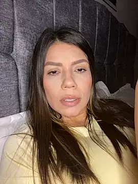 martina contreras online show from February 2026 04:09:02 AM