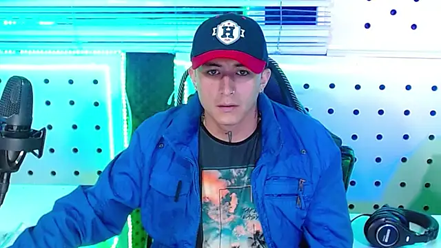 Darko0717 online show from November 2025 01:55:02 PM