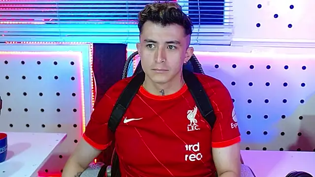 Darko0717 online show from November 2025 12:25:02 AM