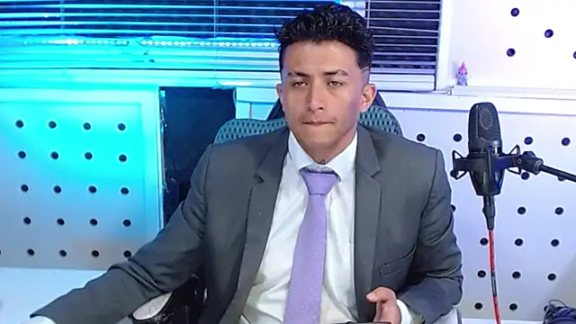 Snapshot of Darko0717 chatting on September 2025 11:30:01 AM Darko0717 online show from September 2025 11:30:01 AM