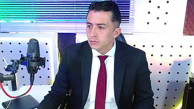 Snapshot of Darko0717 chatting on January 2026 01:51:01 PM Darko0717 online show from January 2026 01:51:01 PM