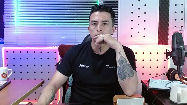 Darko0717 online show from May 2026 08:09:02 PM