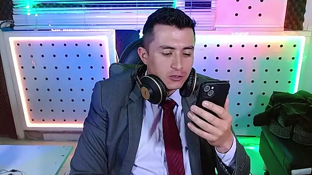 Snapshot of Darko0717 chatting on February 2026 03:31:02 PM Darko0717 online show from February 2026 03:31:02 PM