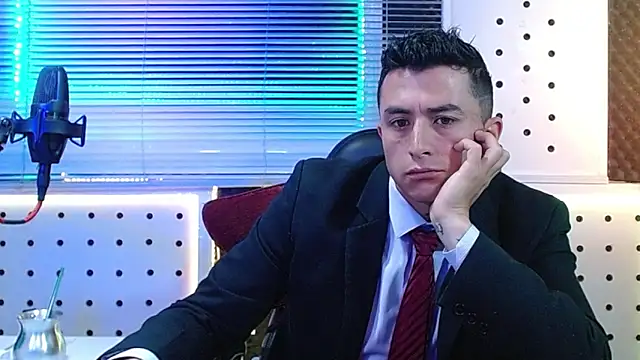 Darko0717 online show from April 2026 02:29:02 PM