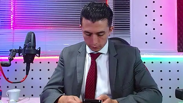Darko0717 online show from April 2026 12:14:02 PM